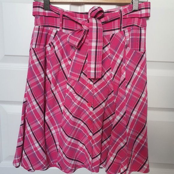 Ricki's pink pattern skirt (US 0) - Picture 1 of 2